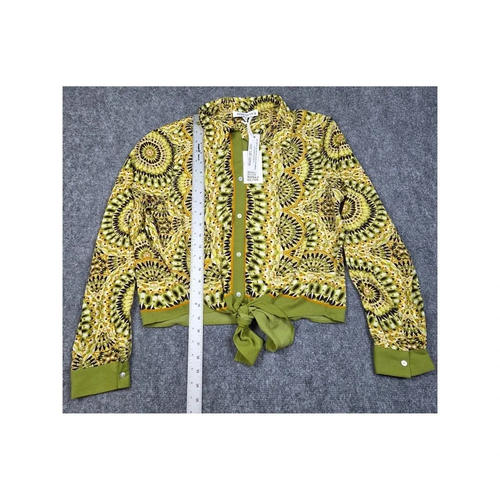 Rose Olive Geometric‎ Print Button Up Shirt Women's Green